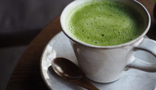 綾鷹抹茶ラテは太る?痩せる?糖質が高いって本当?カフェインは?