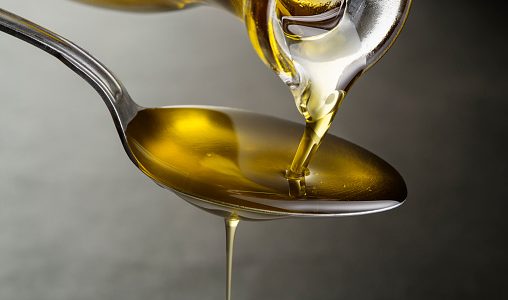 紅花油などに含まれるオメガ6脂肪酸の摂取には注意が必要？