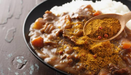 カレーが腐ると水っぽい?酸っぱい?ニオイがおかしい?見分け方は?