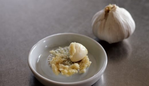 すりおろしにんにくの保存方法を紹介！日持ちのコツやアレンジも
