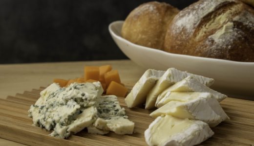 青カビは食べられるの?毒があるの?カビで熟成させるメリットは?