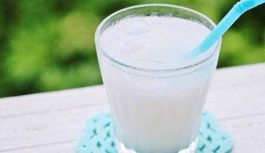 カルピスとカルピスウォーターの違いを解説！味の違いやアレンジも