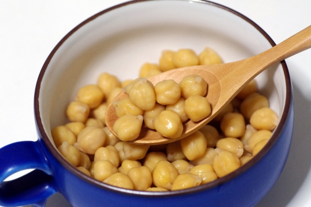 エンブラパはシリアル、ひよこ豆、豆の栄養価の高い組み合わせの新しいグルテンフリー製品で革新します