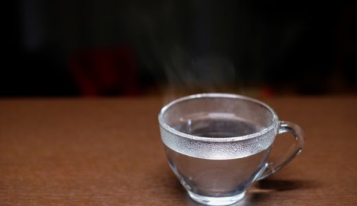 白湯を飲むと下痢になるのか？便通がよくなるという噂は本当なのか？