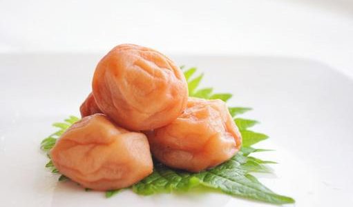 はちみつ梅干しの食べ過ぎは危険！？死亡事例は？一日何個まで？