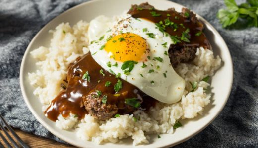 ロコモコとハンバーグの違いは何?語源･意味･ソースの味は?