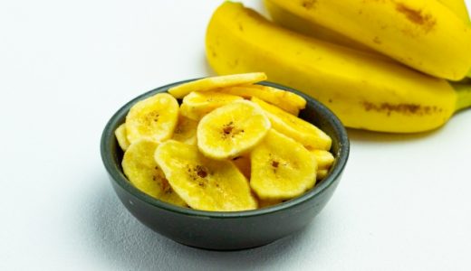 バナナチップスのココナッツオイルは太る？カロリー・成分を紹介