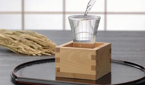 料理酒はそのまま飲むことができる？普通の酒との違いや口コミも