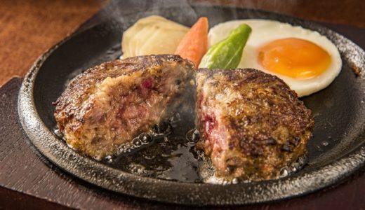 ハンバーグが少し赤い理由を紹介！家庭で手作りで作る際のコツも