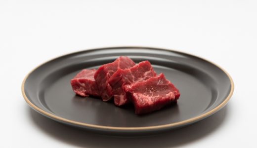 牛ももステーキが固い原因を紹介！柔らかくする方法や味付け方法も