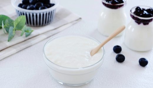 寝る前にヨーグルトとはちみつを摂ると？寝る前の何時間？ダイエット・口臭に
