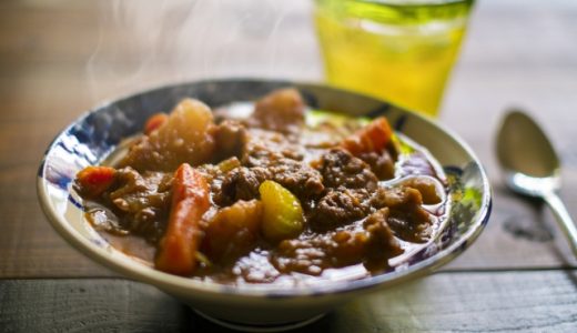 肉にワインを漬けすぎるとまずい?漬ける時間は?おすすめ料理は?